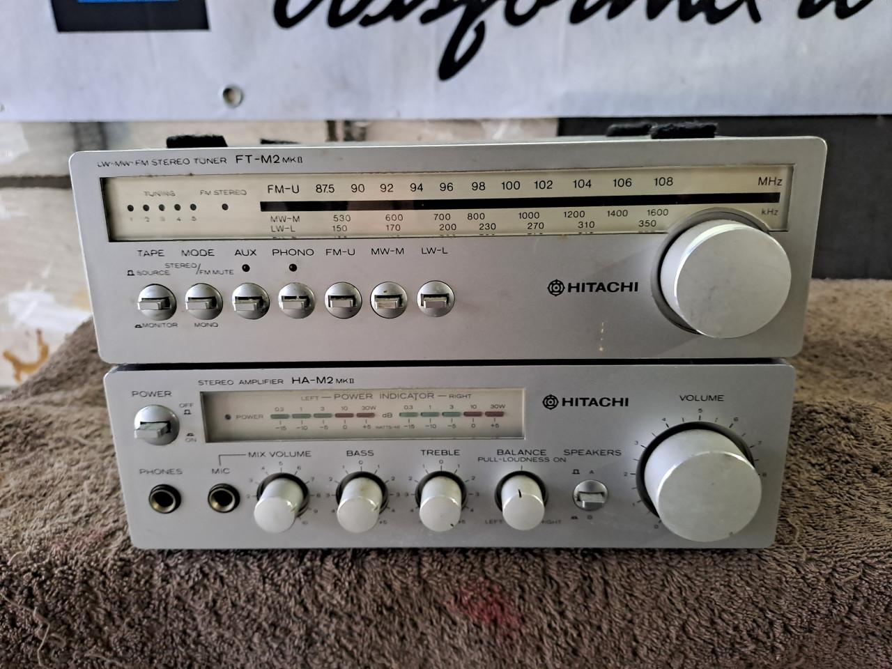 Te koop tuner en versterker spullen