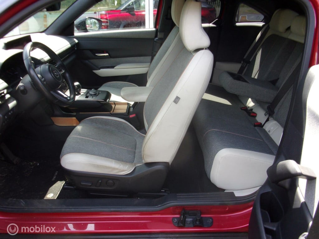 Mazda Mx-30 van particulier