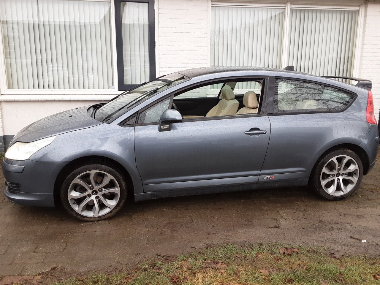 Citroen C4 Coupé 2.0-16V VTS 180