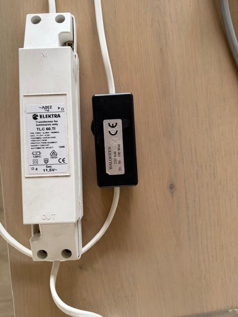 3 stijlvolle (boeken)kast-spotjes met werkende dimmer - compleet