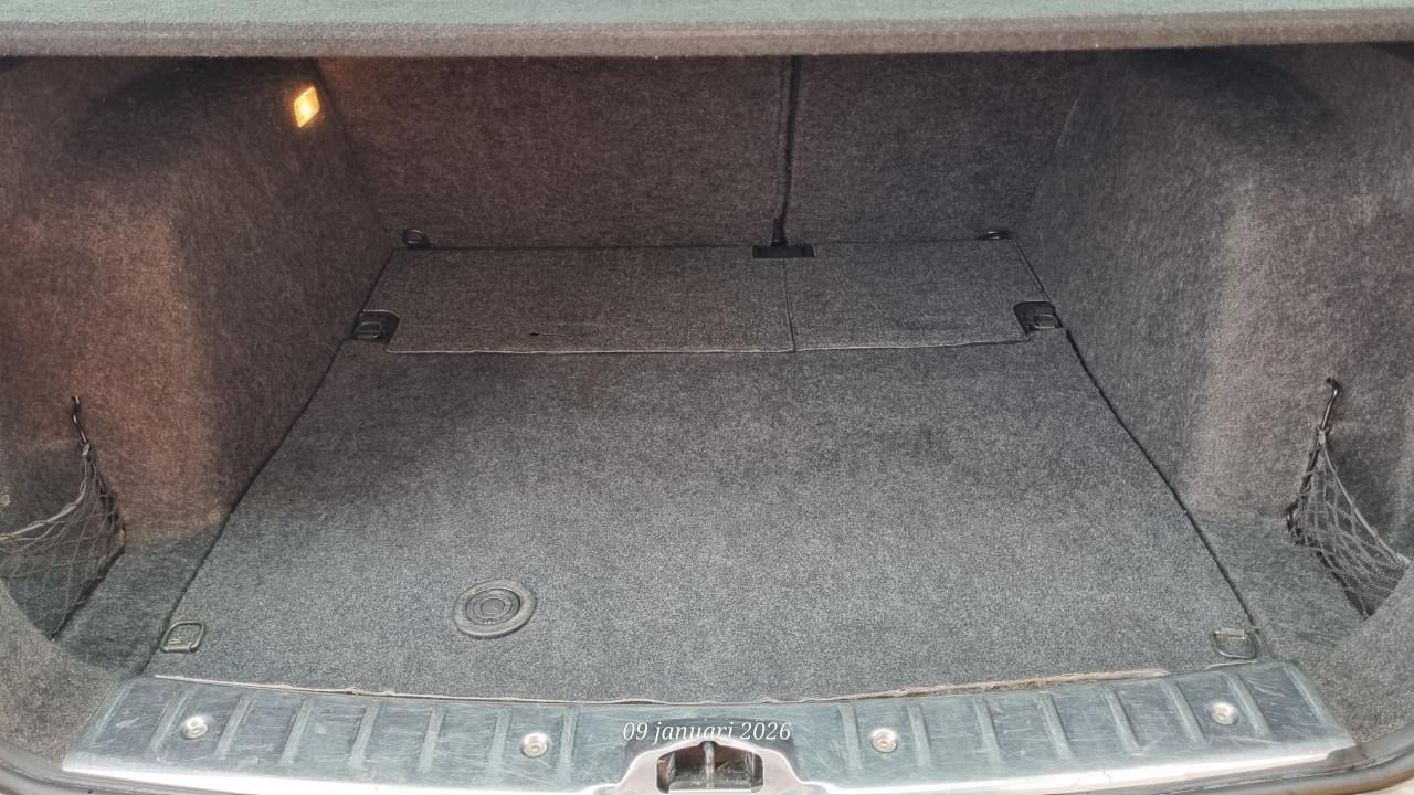 PEUGEOT 307 (Automaat)