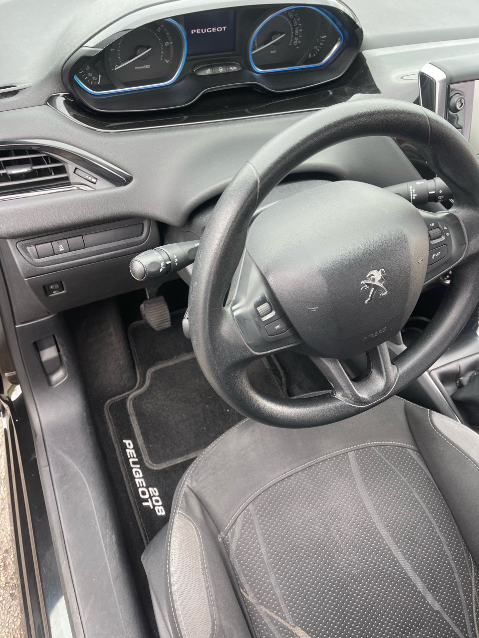 Peugeot 208 Active 1.2