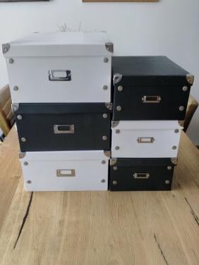 Opberg dozen zwarte en witte