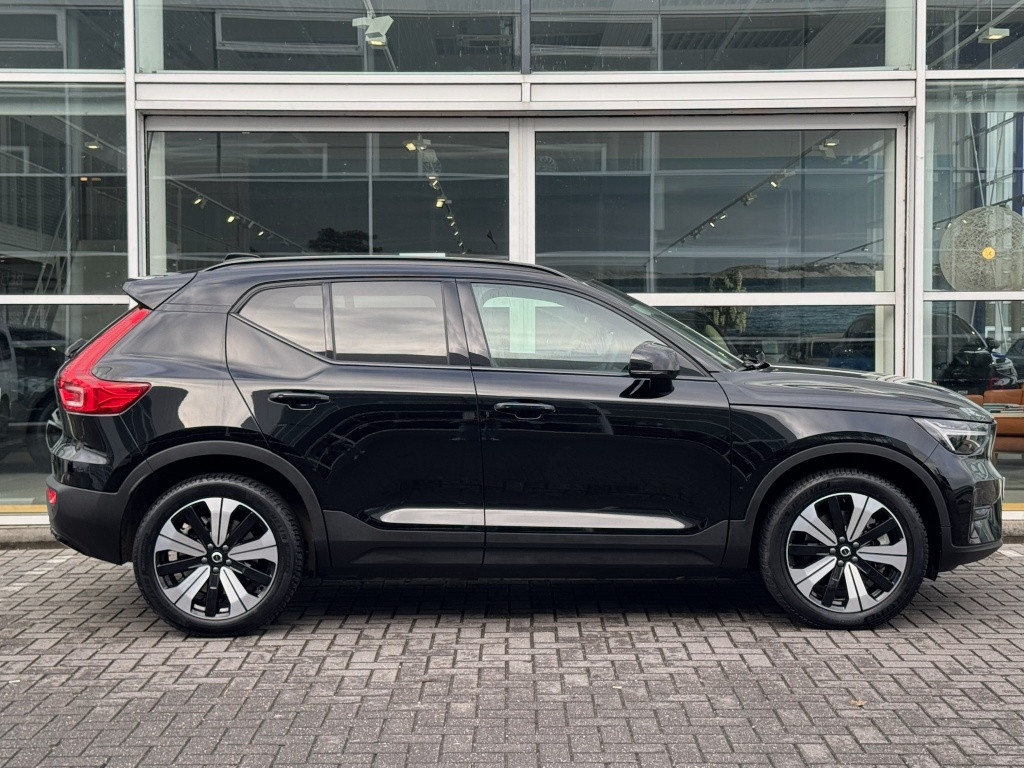 Volvo XC40 recharge plus 70kwh| trekhaak | stuur+stoel.verw| warmtepomp
