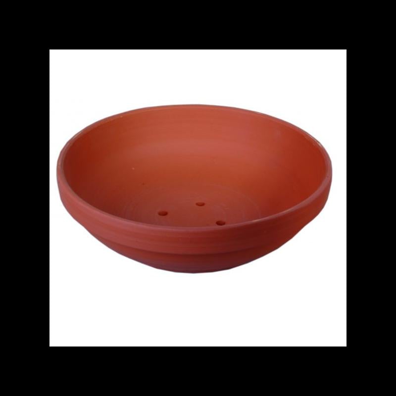 Allerlei duivenvoeders- en benodigdheden