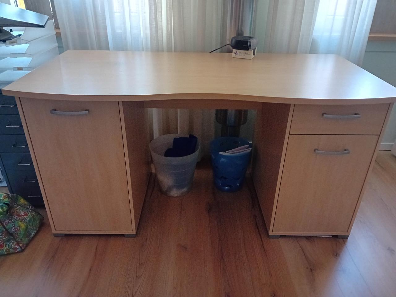 Bureau 150cm