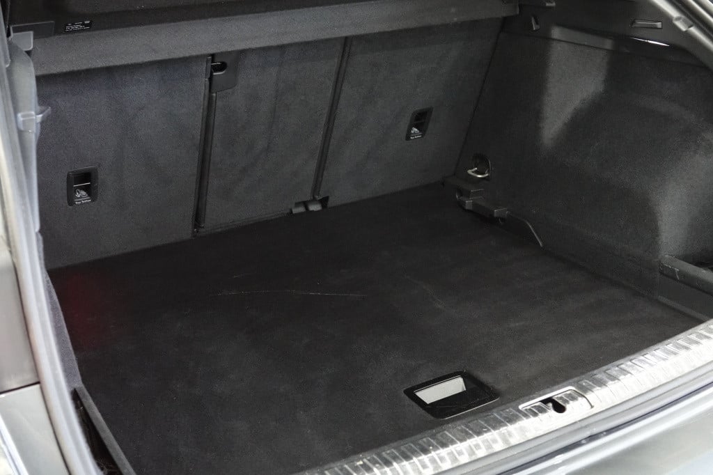 Audi Q3 35 tfsi pro line | pano | matrix | maxton | camera |