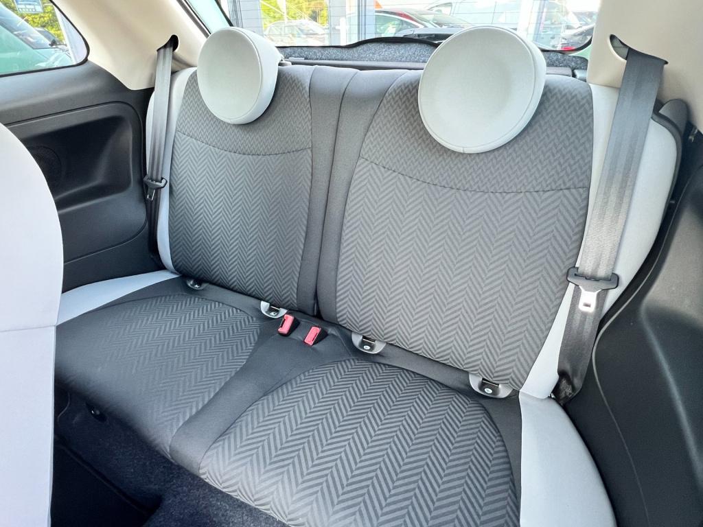 Fiat 500 0.9 twinair turbo young, navigatie, lm-velgen enz..