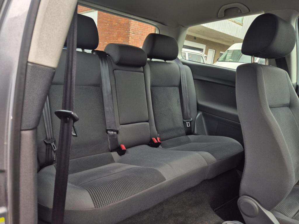 Volkswagen Polo 1.4-16v comfortline / cruisecontrol