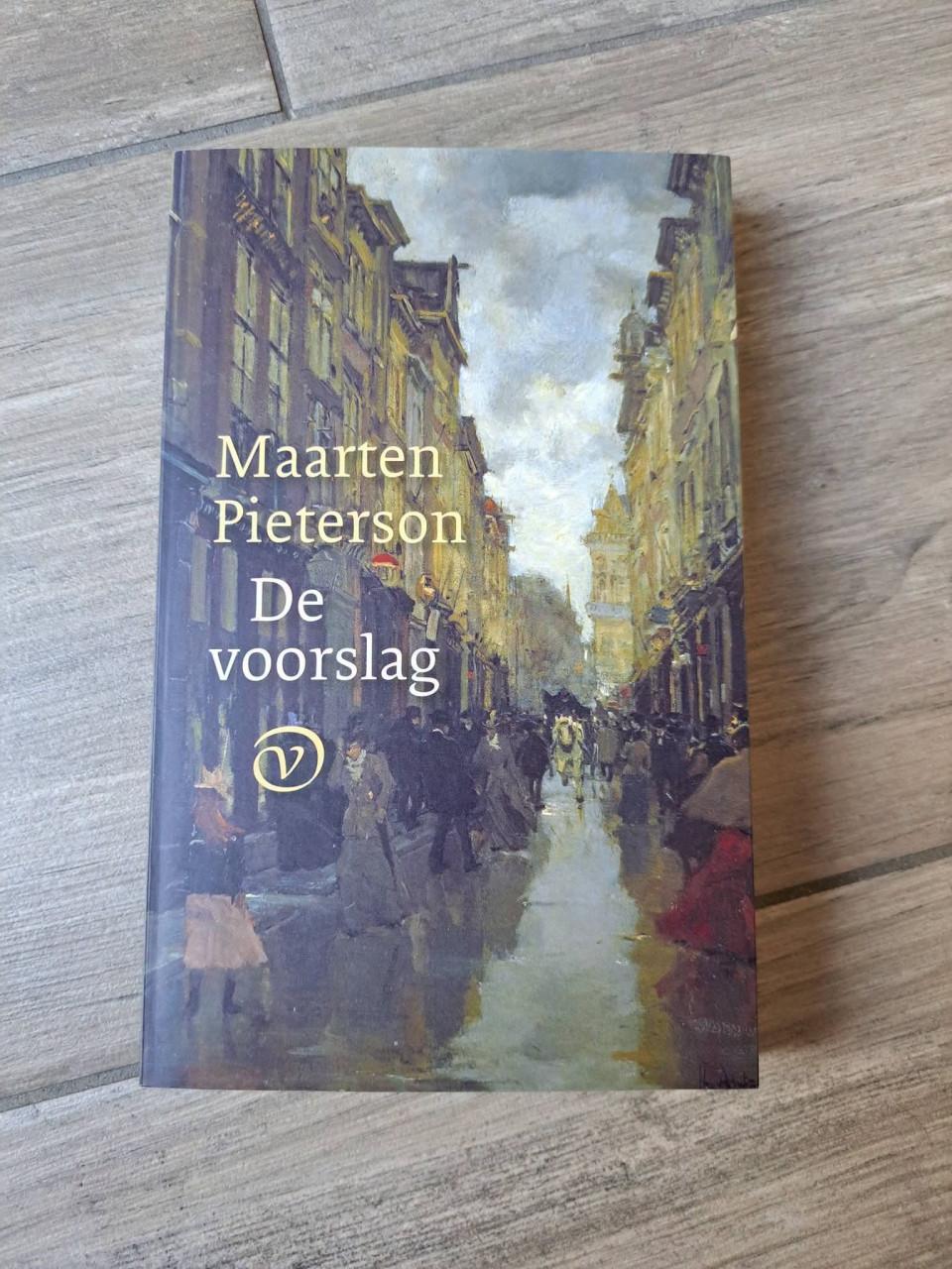 Roman De voorslag van Maarten Pieterson