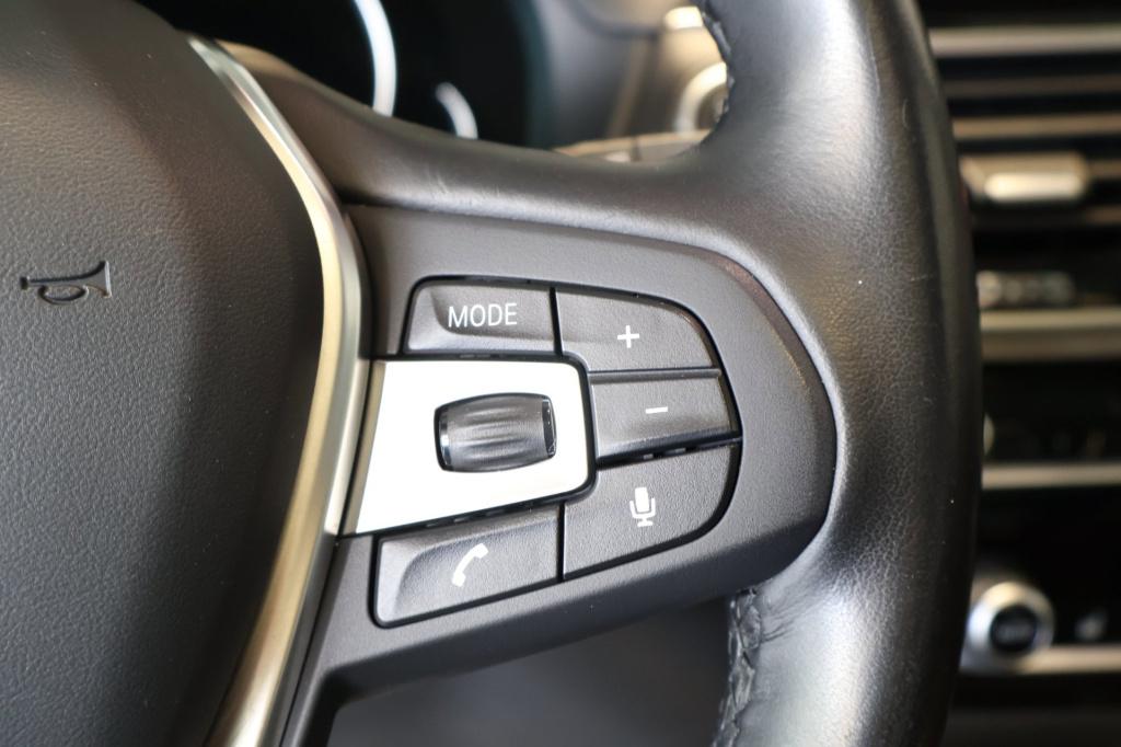 BMW X3 xdrive20i high executive nl auto, pano, trekhaak, stoelverw, led, el