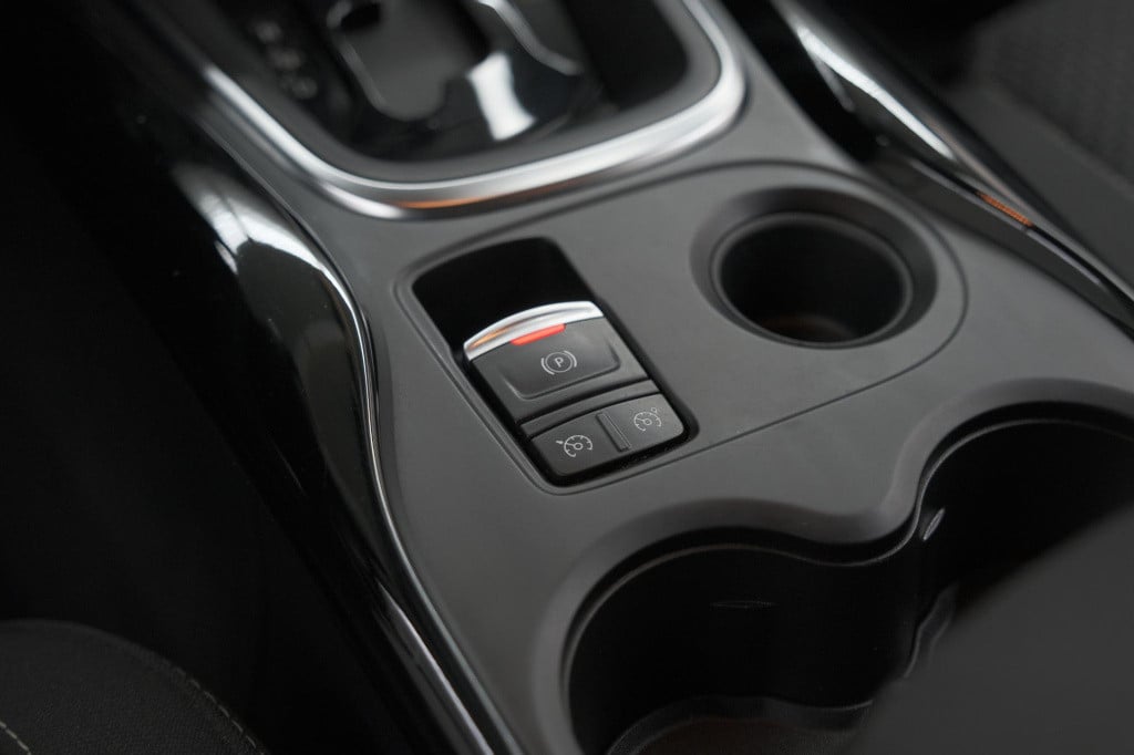 Renault Kadjar tce 130 edc intens | trekhaak | navigatie | parkeersensoren 