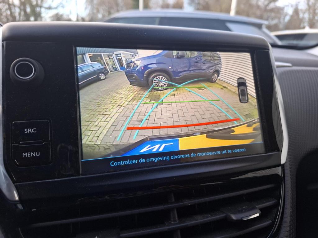 Peugeot 2008 suv 110 allure nav/cam/lmv