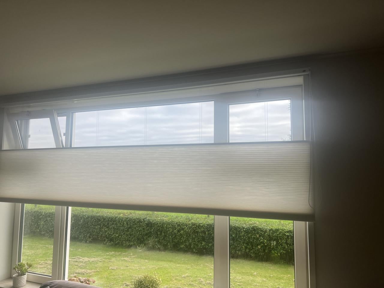 Luxaflex plissé gordijn in zeer goede staat