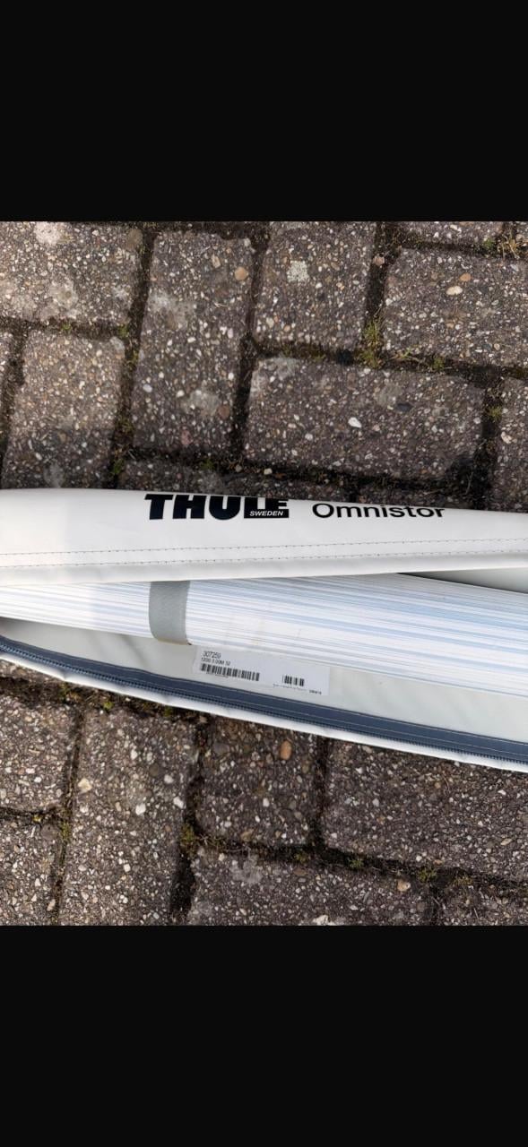 Thule Omnistor 1200 Zakluifel 3.00 meter – Zeer nette staat