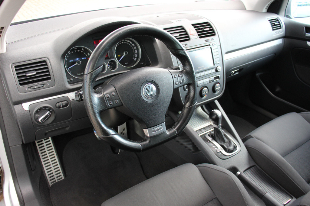 Volkswagen Golf 3.2 r32 | navi | xenon | dsg | 250pk | youngtimer
