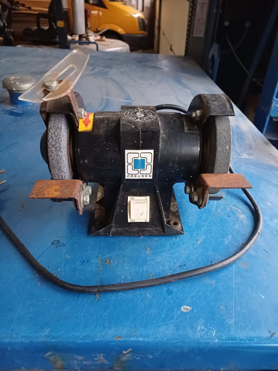 Te koop goed werkende schlijpmaschine