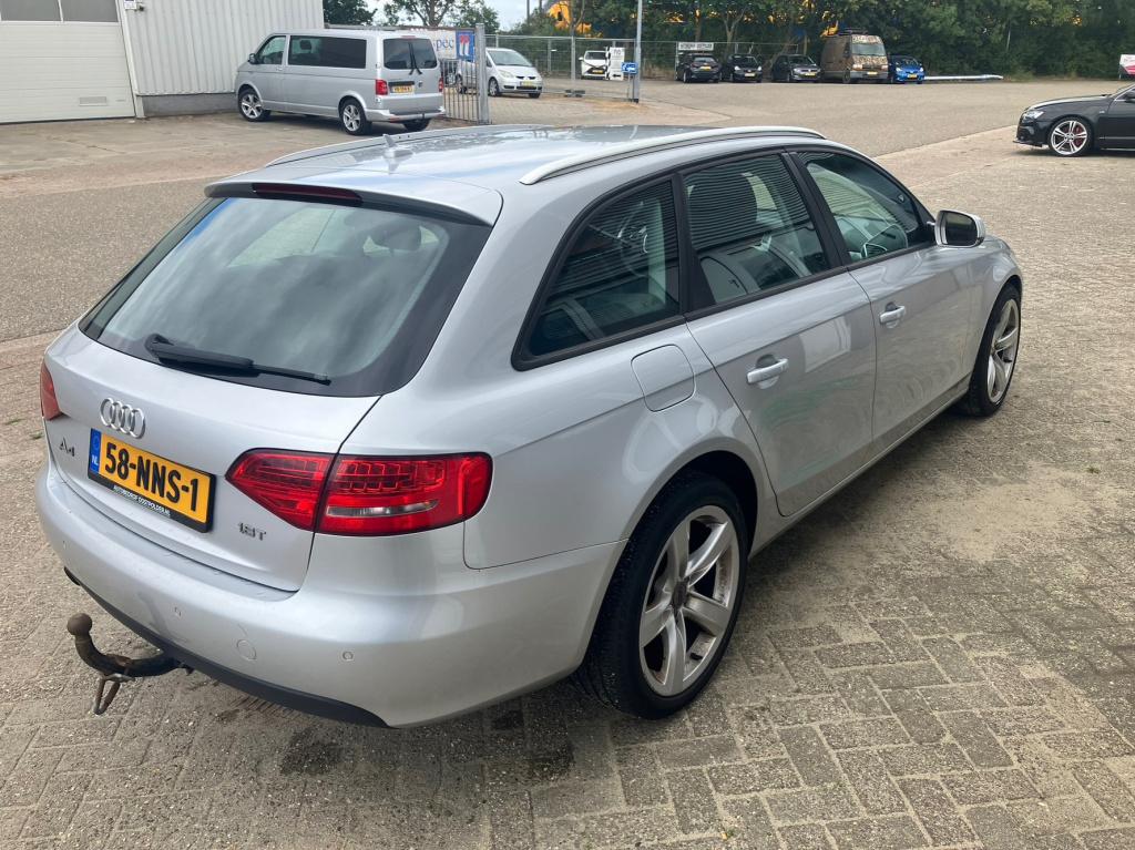Audi A4 avant 1.8 tfsi pro line ecc xenon