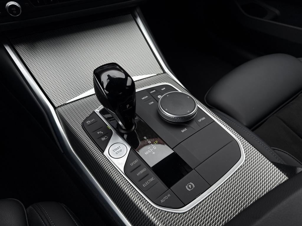 BMW 3-serie 320e m sport business edition plus | m performance | btw | memo