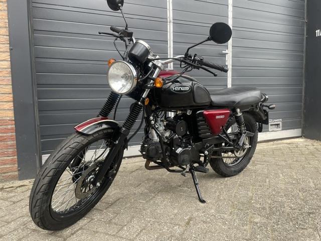 Super demo hanway raw 50cc 1 e eigenaar maar 1775 km nieuwstaat