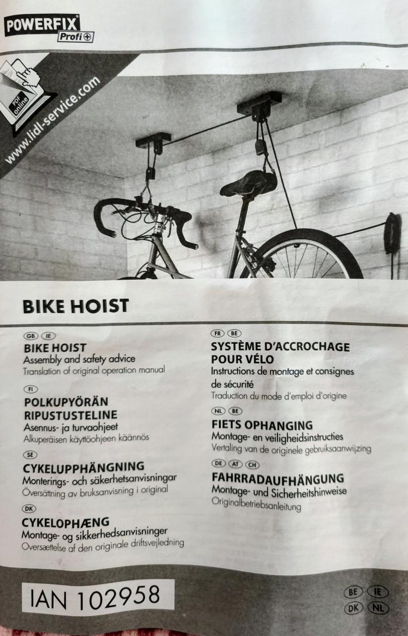 Te koop aangeboden een fietslift