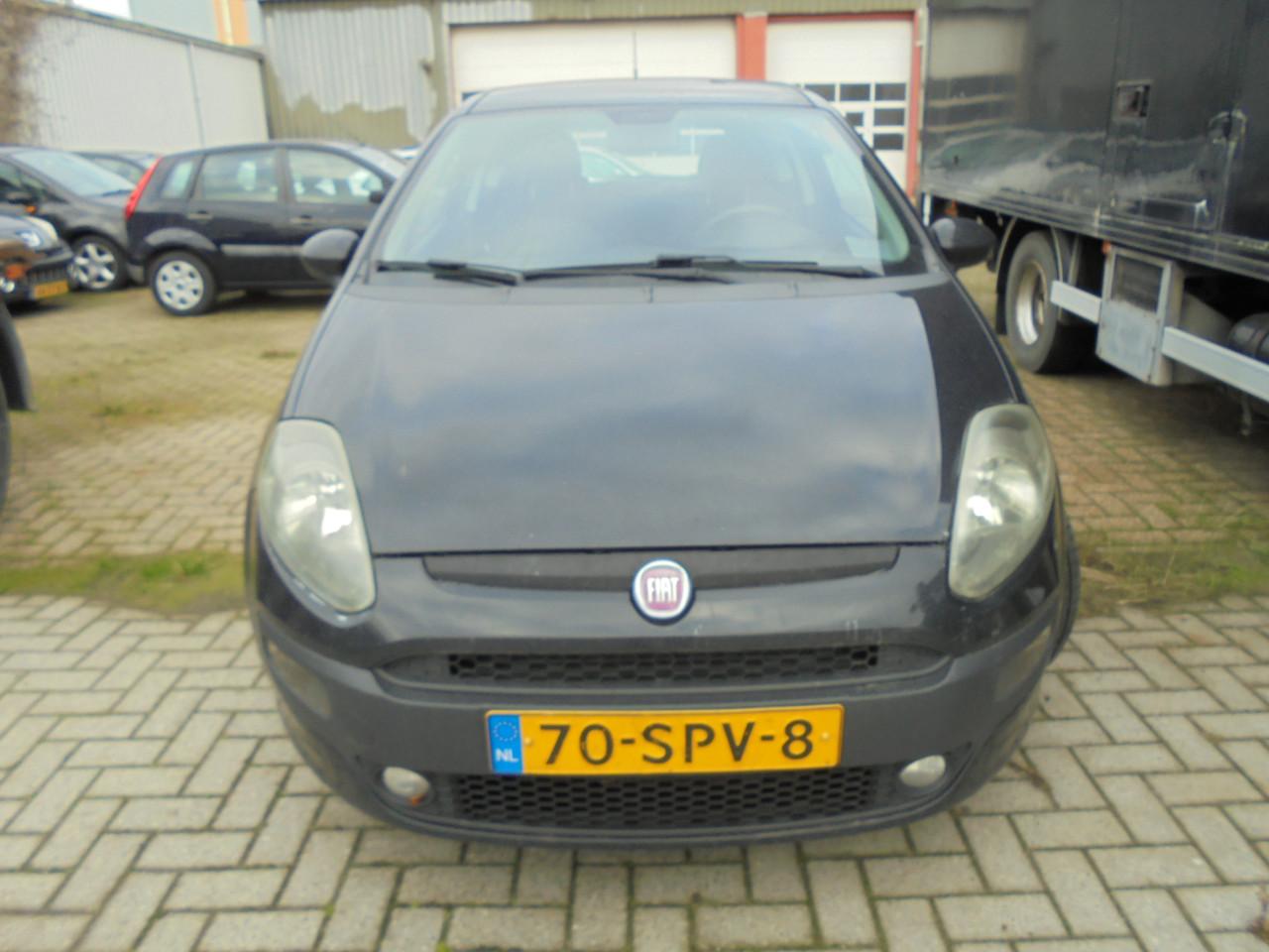 Fiat Punto Evo 1.3 MultiJet Racing 3-deurs – € 895,- bouwjaar 2011