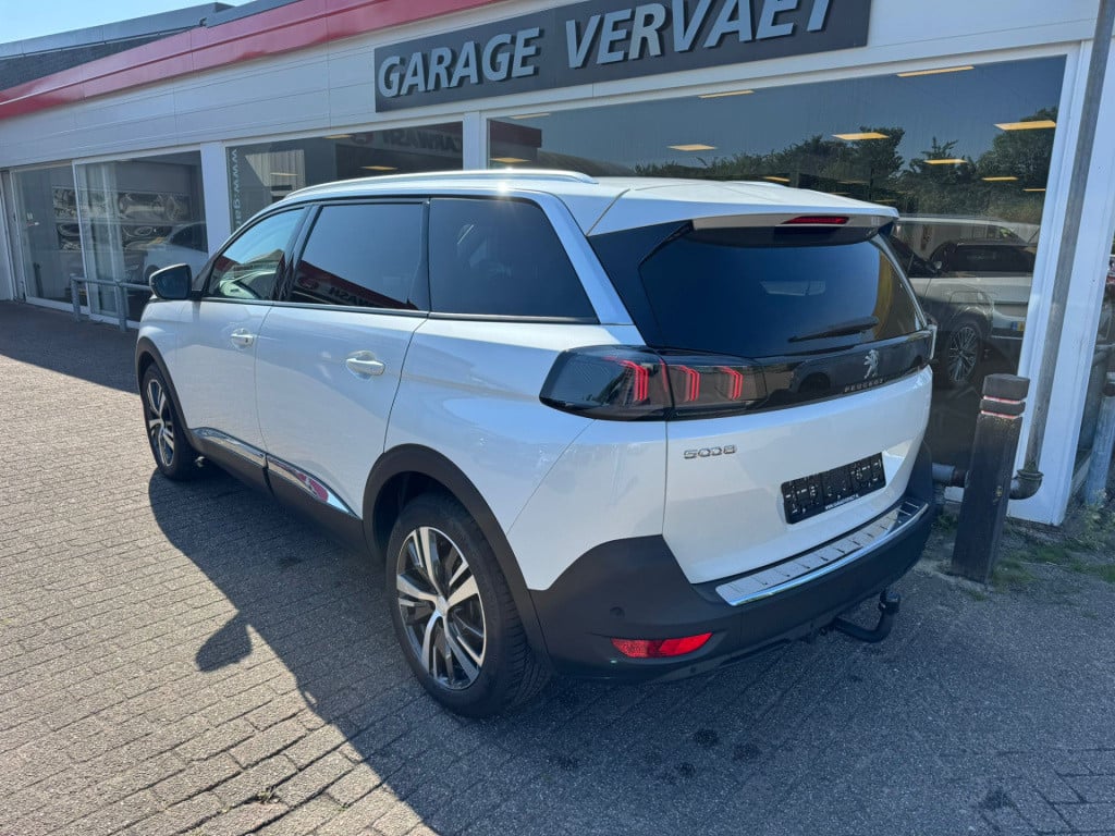 Peugeot 5008 1.2 puretech allure 7-persoons