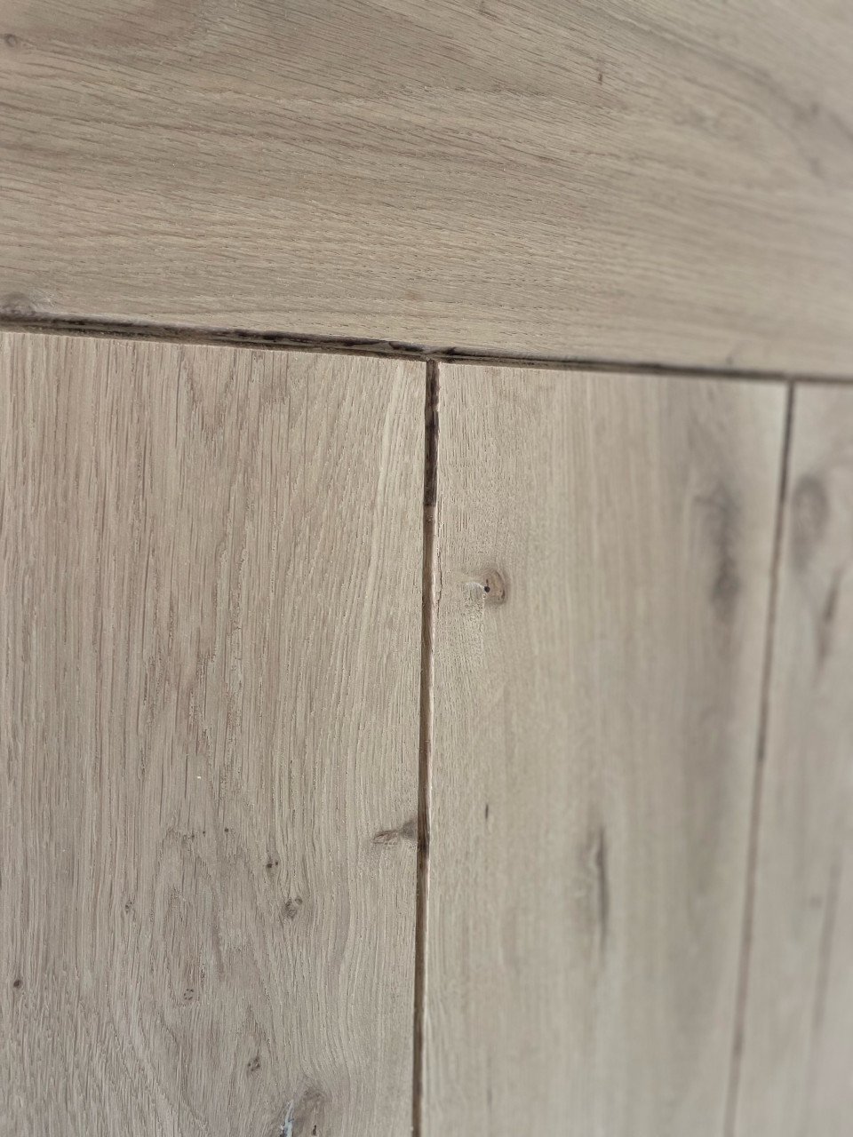 Eiken barndoors