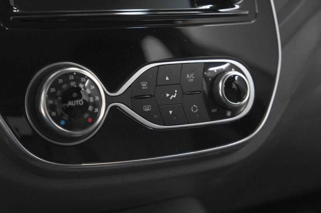 Renault Captur tce 130 intens | camera | navigatie | parkeersensoren | clim