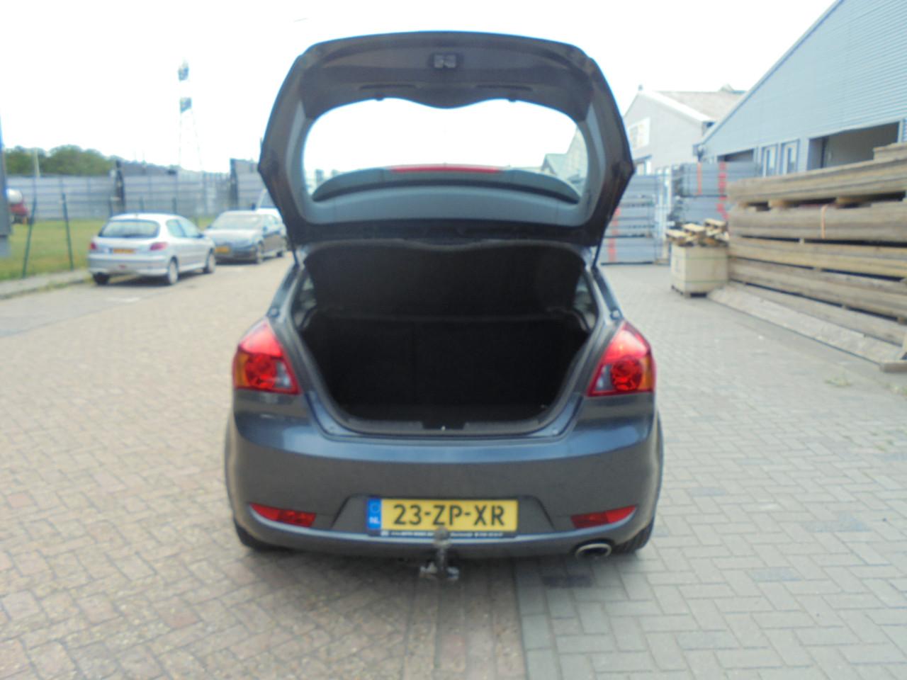 Kia Pro Ceed hele nette sportieve auto 176.425 Km met N.A.P Apk Juni 2027