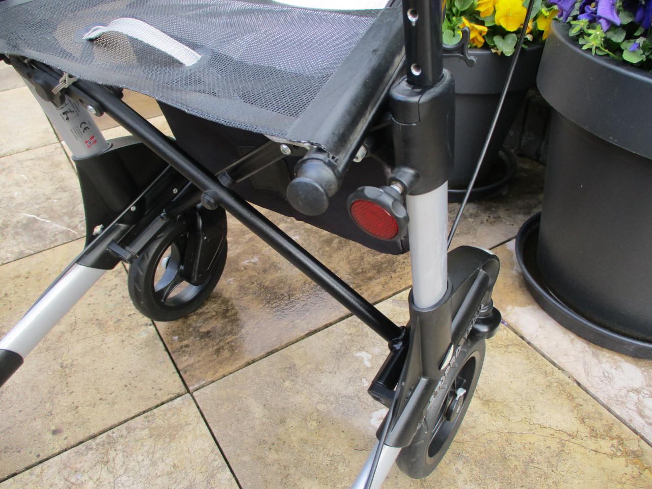 Zgan Topro Troja 2G  lichtgewicht rollator met zitje tas en rugsteun