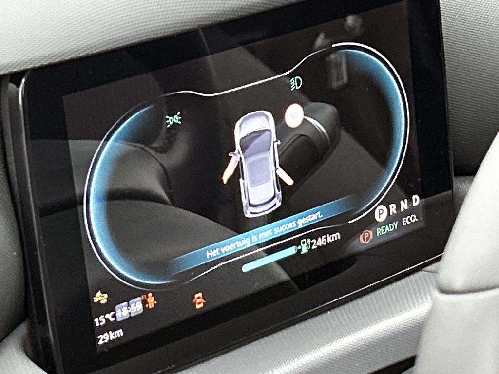 Leapmotor T03 design 37.3 kwh | adaptive cruise control | panoradak | camer