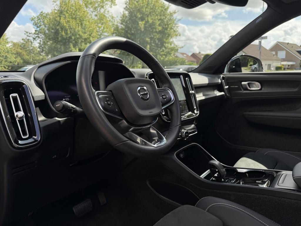 Volvo XC40 recharge pro
