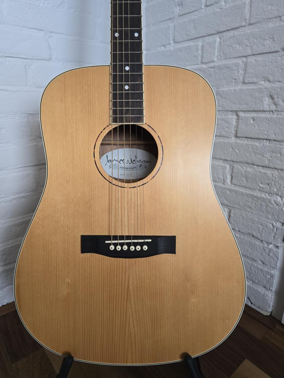 Te Koop : JAMES NEGILAN AKOESTISCHE GITAAR ASY-D