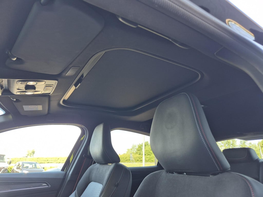 Renault Arkana 1.6 e-tech hybrid 145 r.s. line glazen panoramadak, adaptive