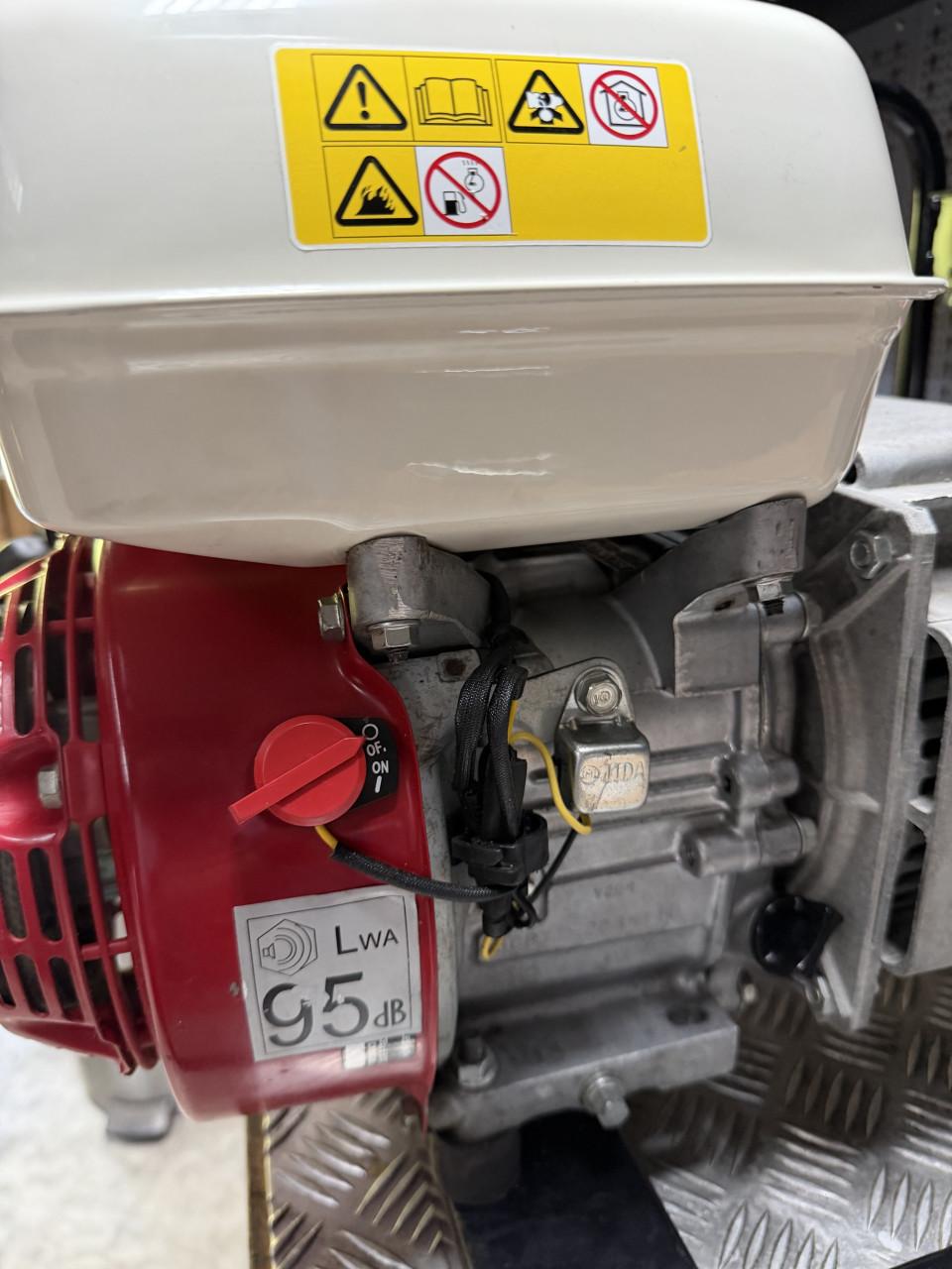 Generator aggregaat Honda Europower EP3300 noodstroom