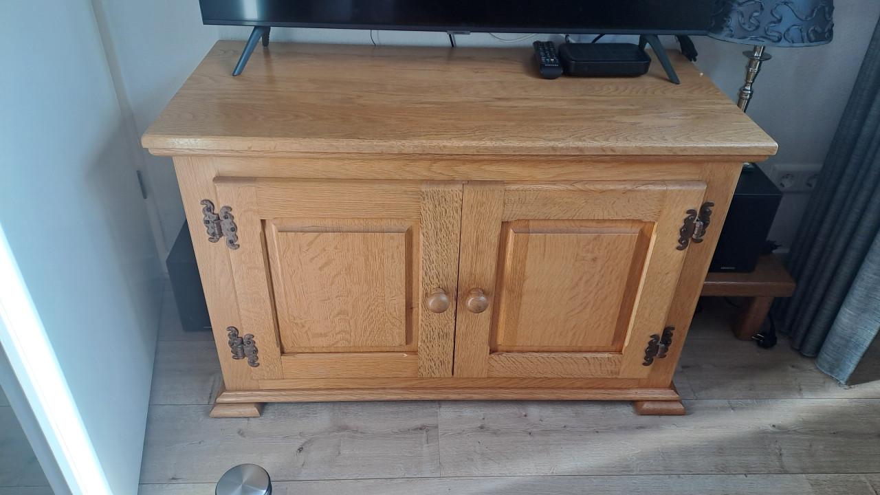 Mooie eikenhouten kast