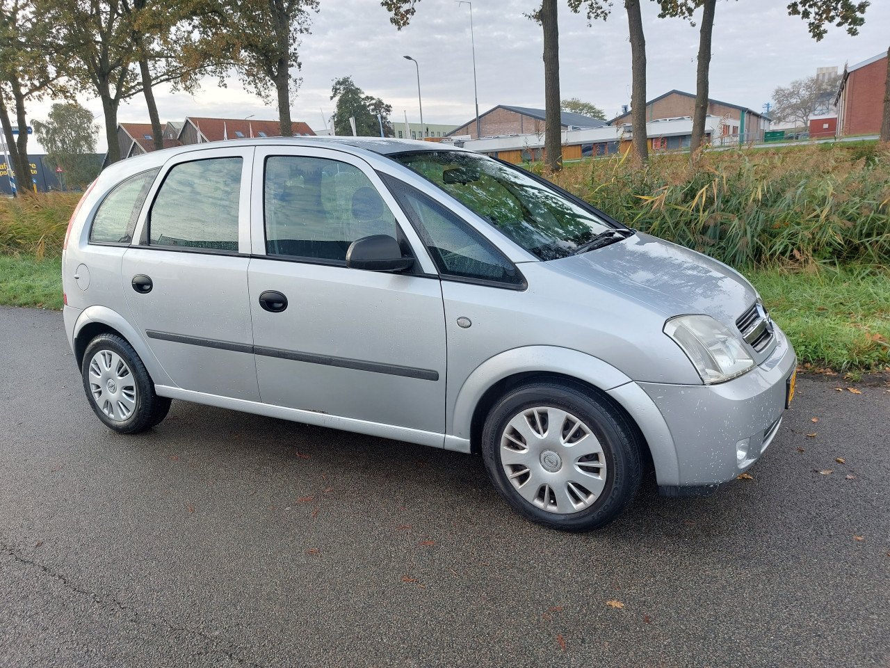 Opel  meriva bj 2003 1500 euro