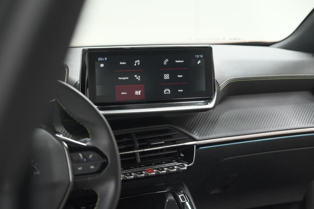 Peugeot 2008 puretech 130 gt pack | leer-pakket | camera | dodehoekdetectie
