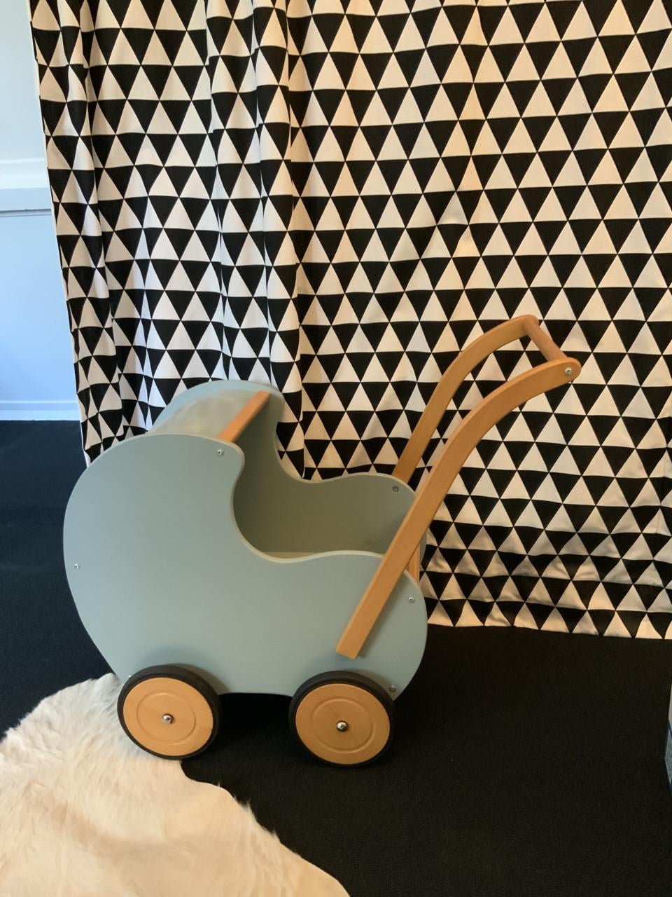 Poppenwagen