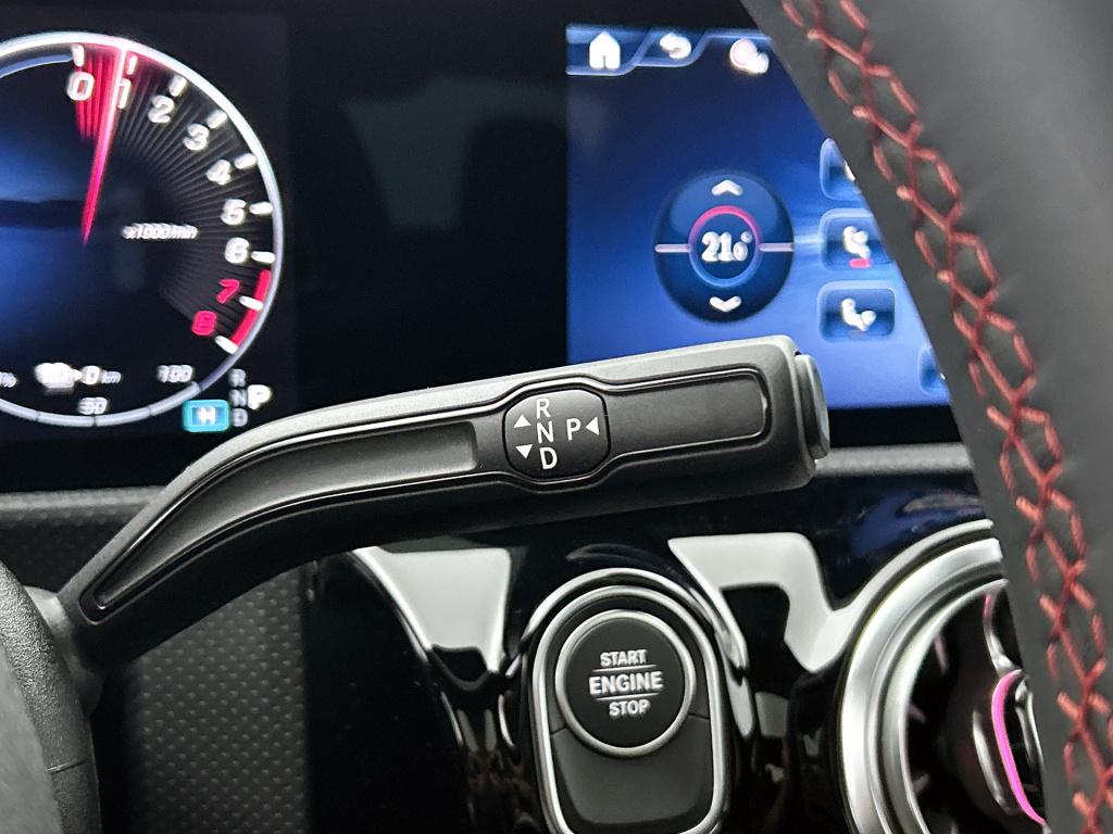 Mercedes-Benz Cla 250 e business solution amg | nightpakket | smartphone in