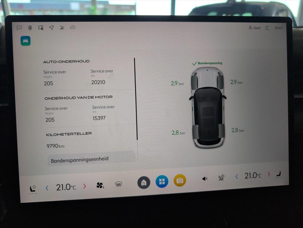 Lynk & Co 01 1.5 276pk phev more | pano | carplay | leer