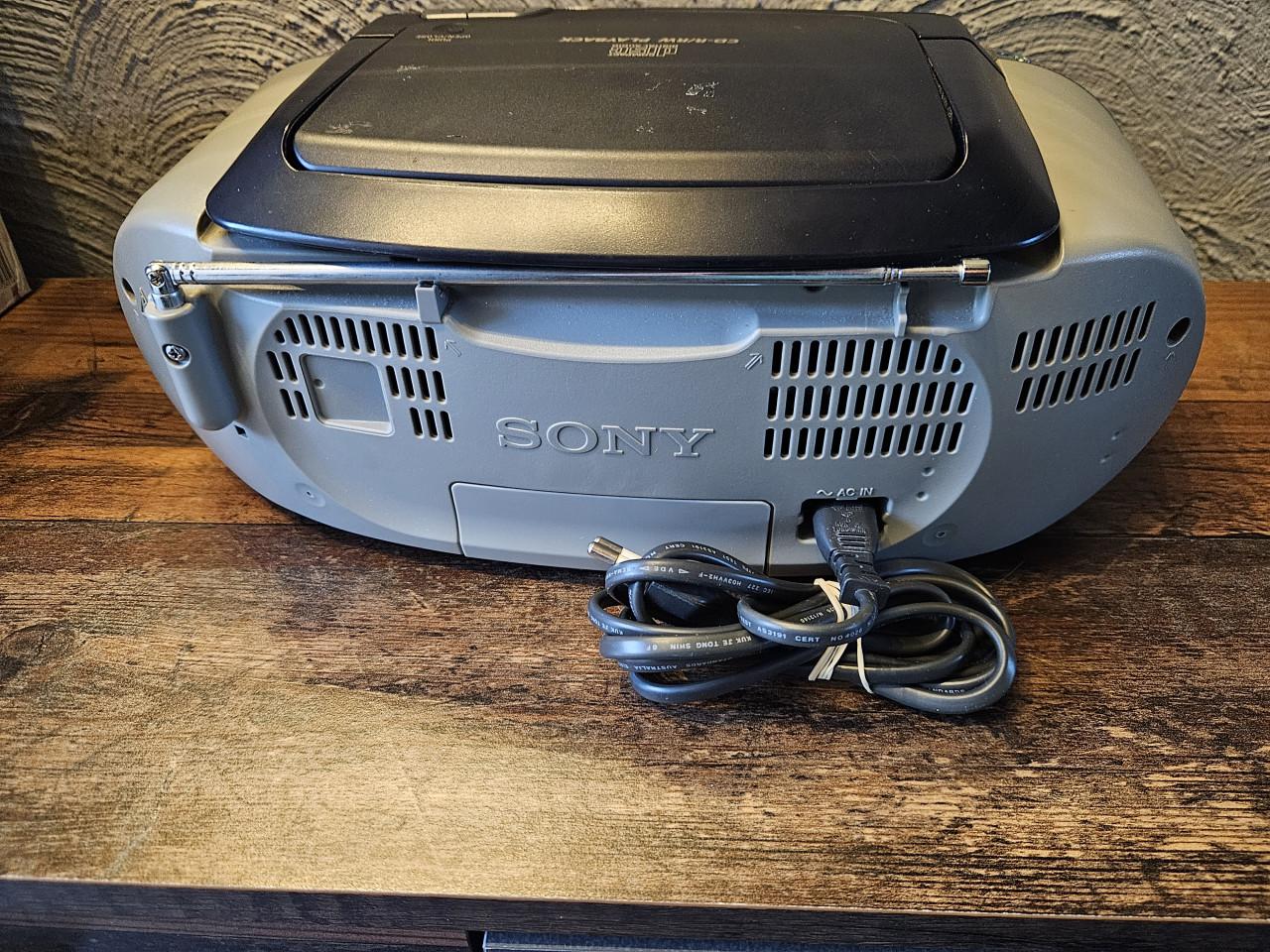 Werkende nette sony CFD-S01 CD Radio Cassette-speler Boombox