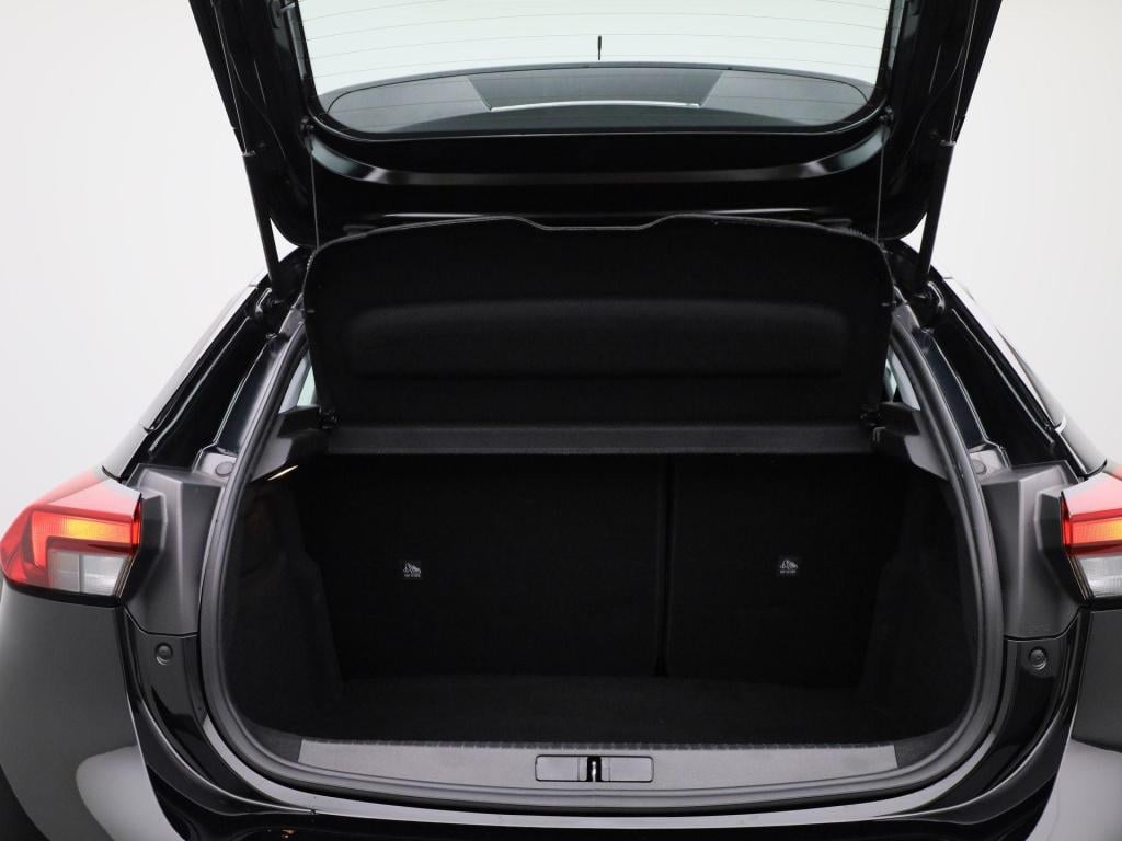 Opel Corsa 1.2 edition | lmv | navigatie | parkeer sensoren | airco | cruis