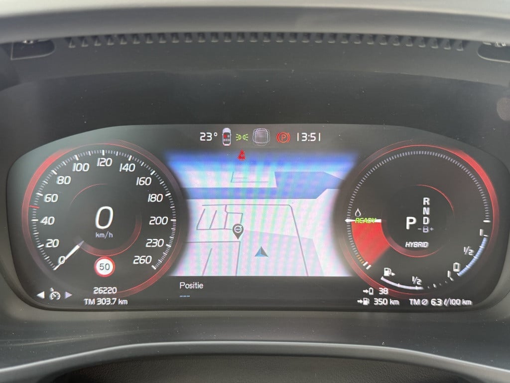 Volvo XC40 t4 211pk recharge ultimate dark| full options !!