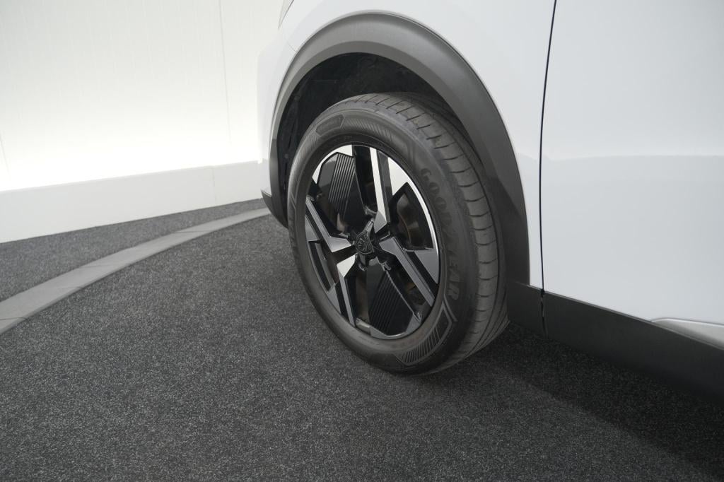 Peugeot 2008 puretech 130 eat8 gt | camera | apple carplay | parkeersensore