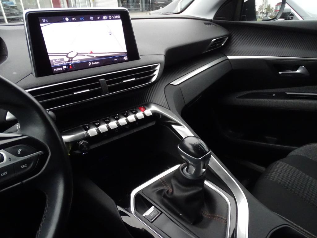 Peugeot 5008 1.2 puretech blue lease executive | 7-persoons