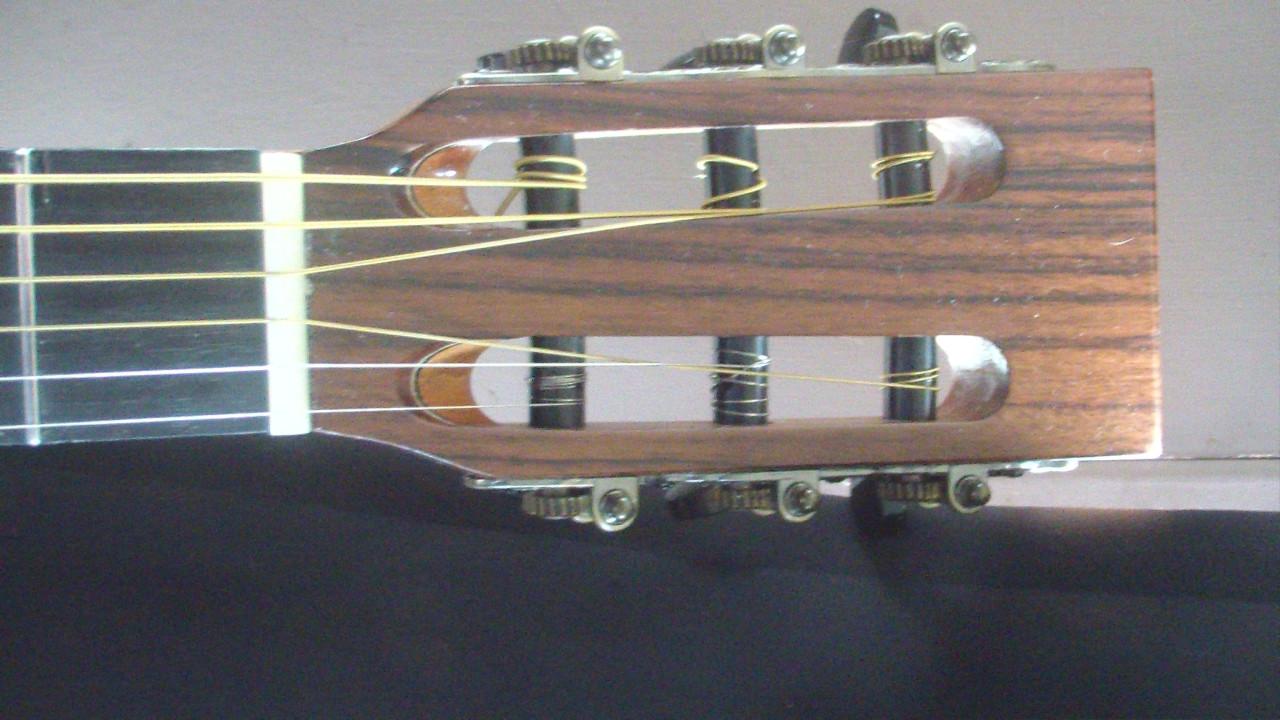 Prachtige handgemaakte GITAAR