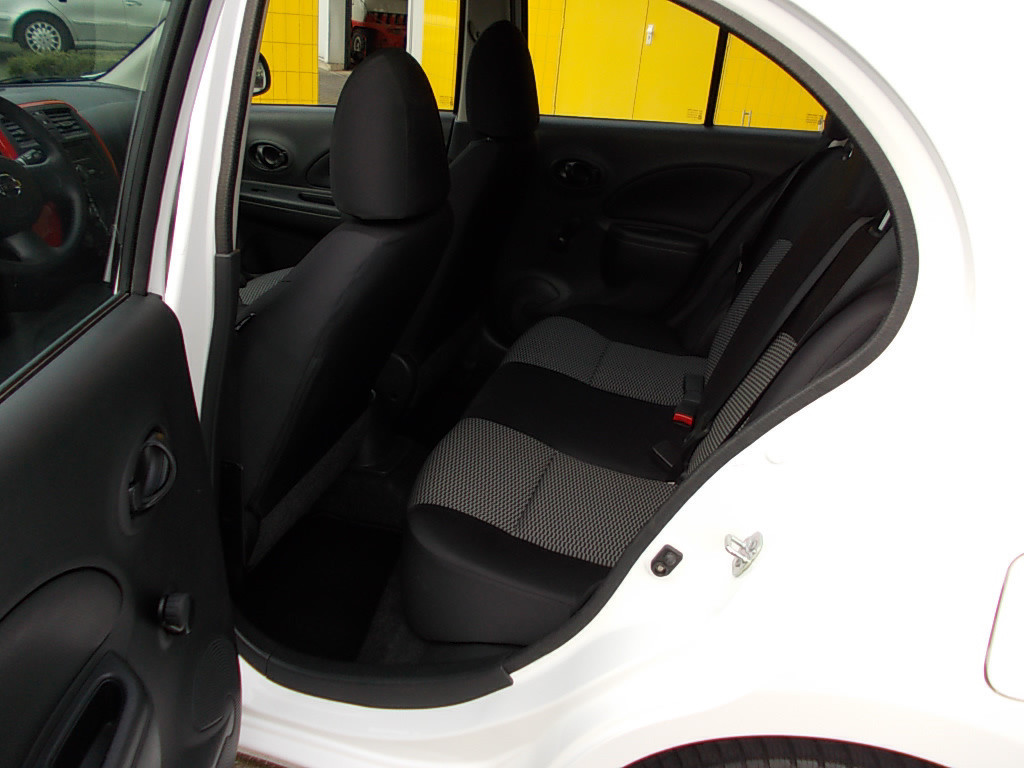 Nissan Micra 1.2 72kw dig-s 98pk 5-drs, colour-line, airco