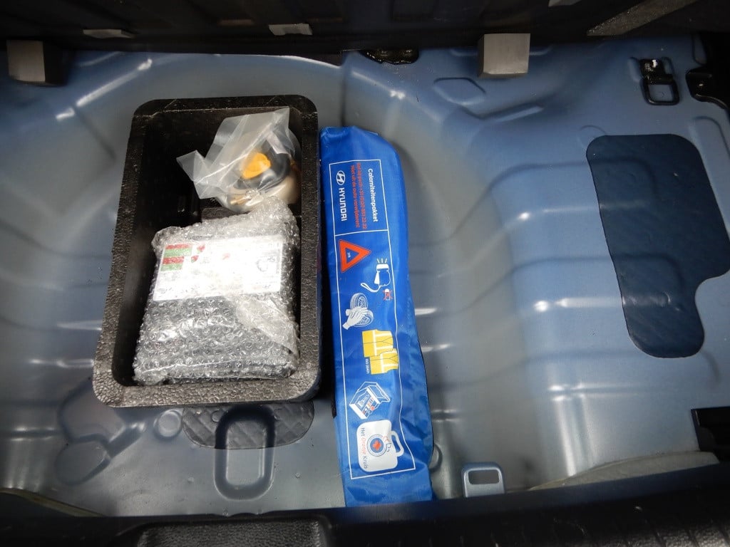 Hyundai I 10 1.0i comfort | airco | cruise | 1e eigenaar | lage km-stand